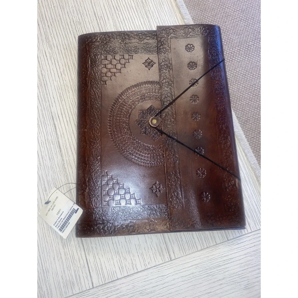 Earthbound Large Leather Tree Of Life Sketchbook Notebook Linen Parchment NWT